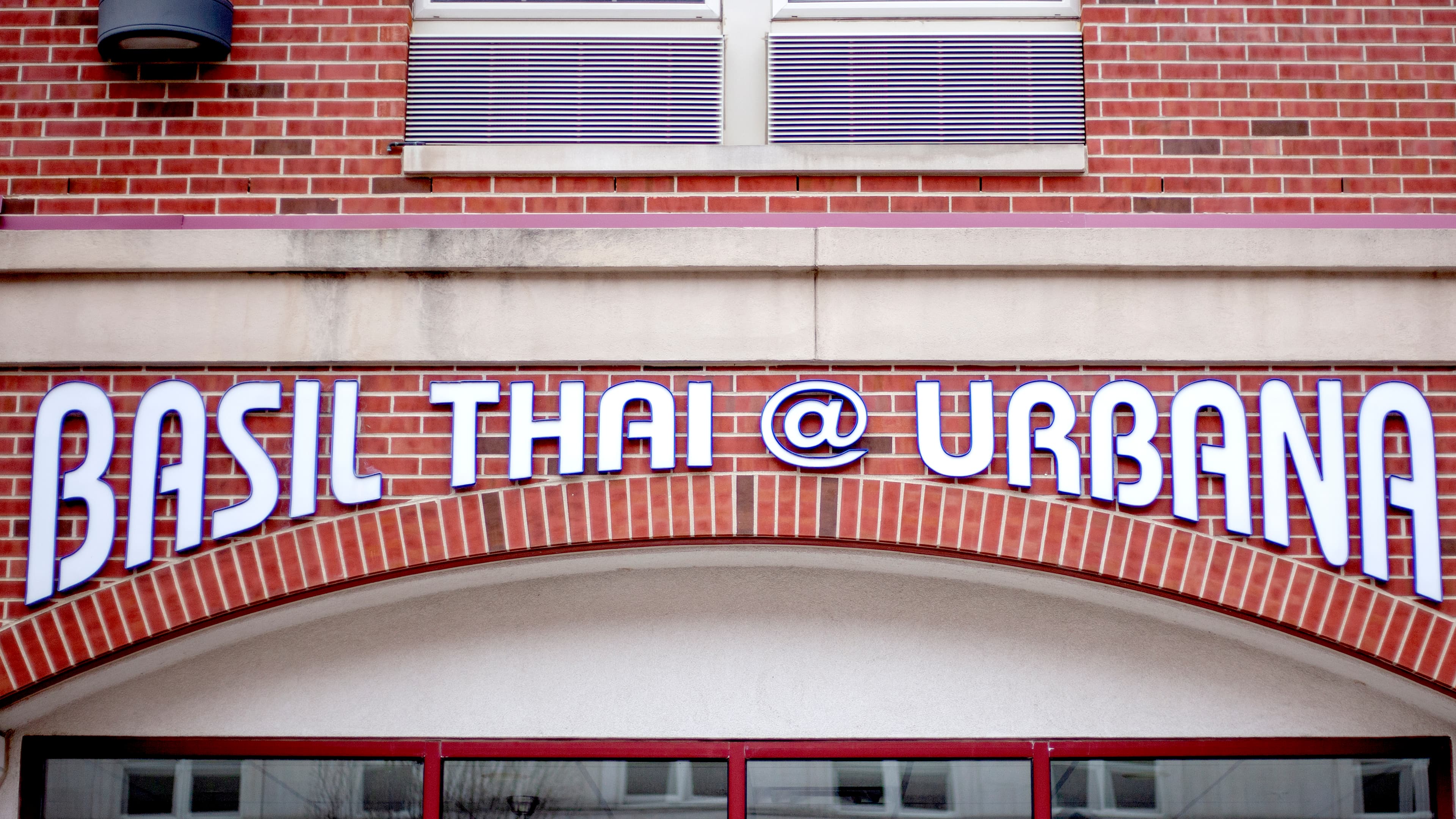 Basil Thai @ Urbana